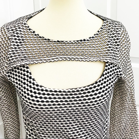 Bailey44 Tomo Khani Top size Large - Picture 4 of 10